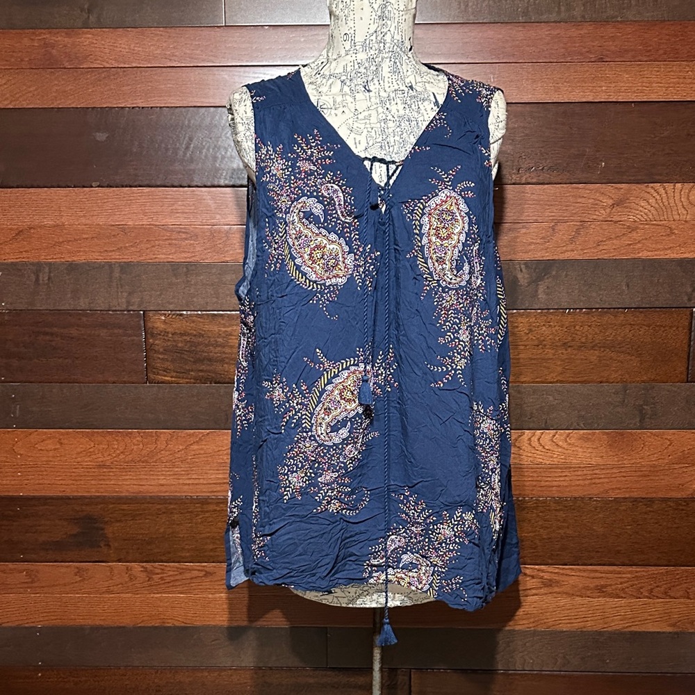 a.n.a Floral Embroidered Top